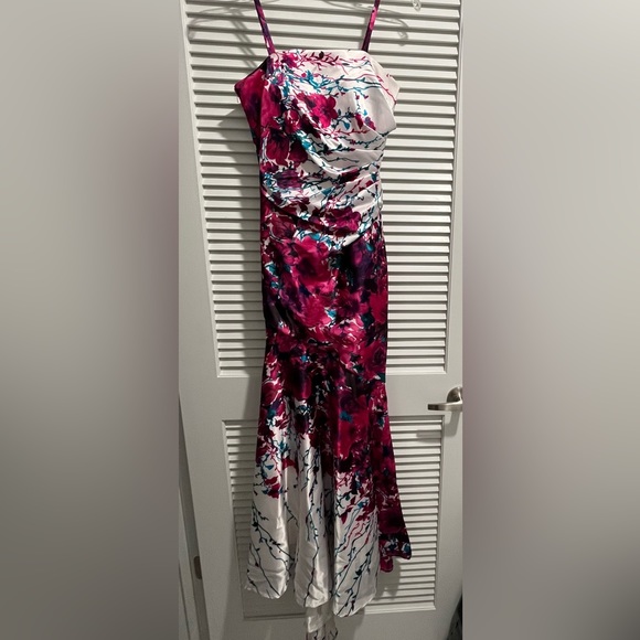 Caché Floor Length Floral Dress - Picture 3 of 13